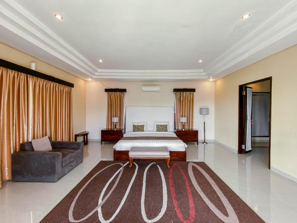 Cometa Villas Seminyak By Premier Hospitality Asia Exterior photo