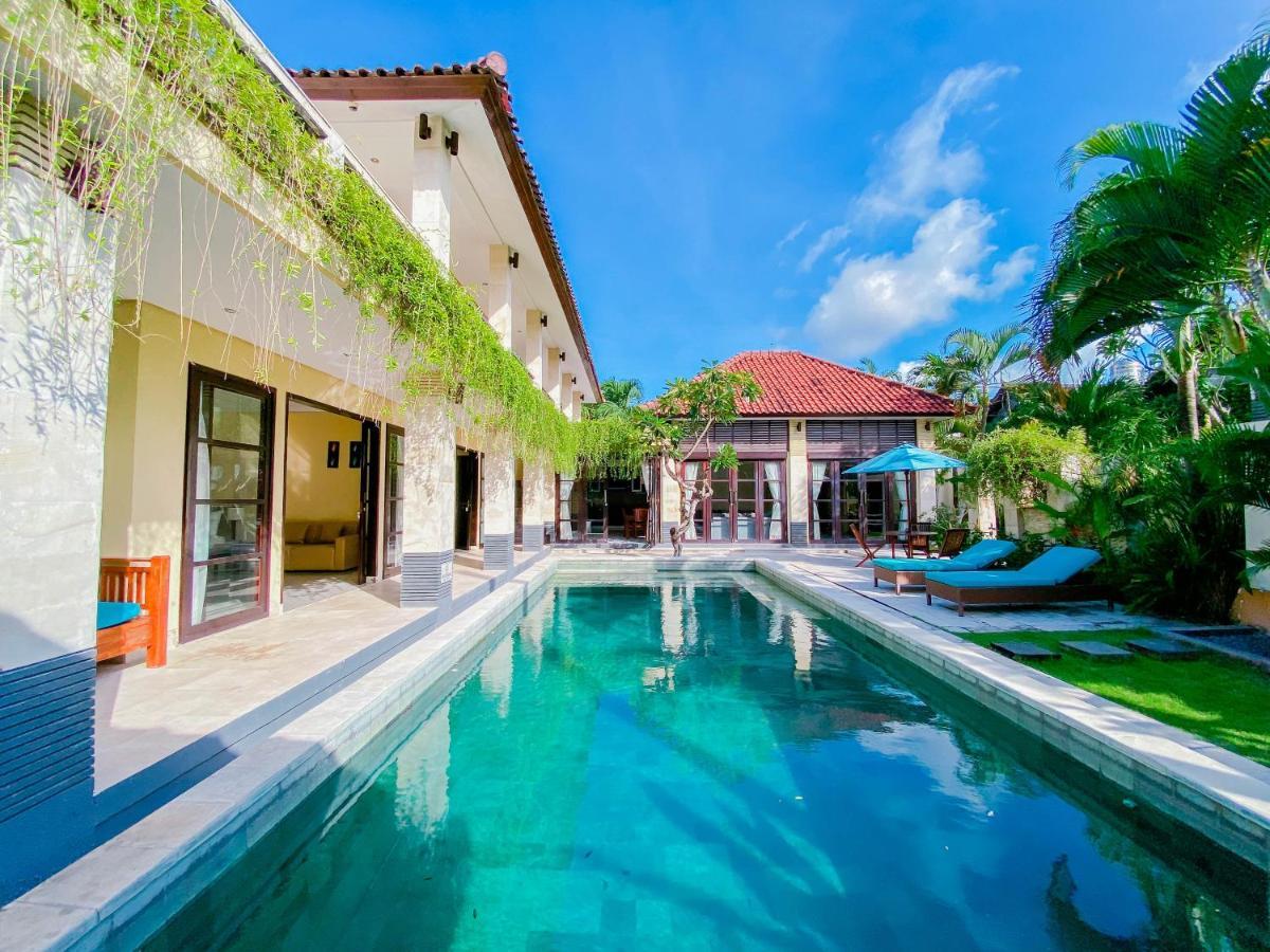 Cometa Villas Seminyak By Premier Hospitality Asia Exterior photo